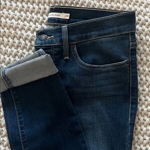 Levi's Dark Indigo Women's Skinny Jeans